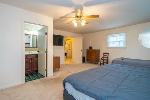 Bedroom - 264 Canterbury Dr, Kettering, OH 45429 photo 3 of 7