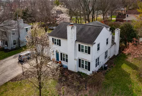 Exterior - 264 Canterbury Dr, Kettering, OH 45429 photo 10 of 14