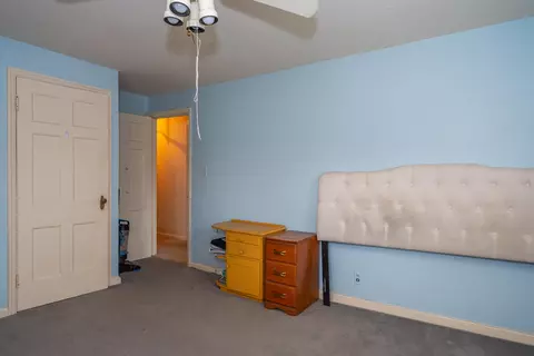 Bedroom - 264 Canterbury Dr, Kettering, OH 45429 photo 5 of 7