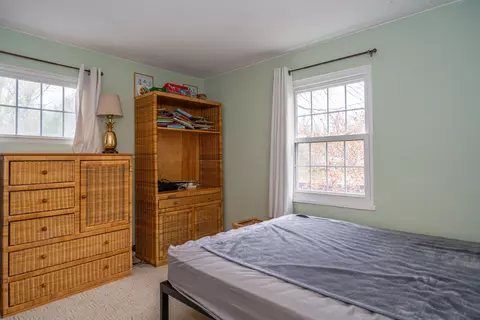 Bedroom - 264 Canterbury Dr, Kettering, OH 45429 photo 6 of 7