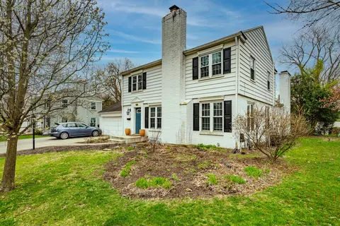 Exterior - 264 Canterbury Dr, Kettering, OH 45429 photo 6 of 14