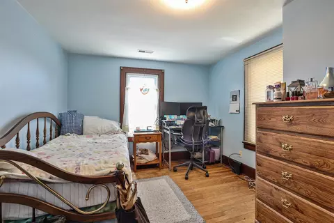 Bedroom - 1120 Broadway St, Springfield, OH 45504 photo 3 of 4