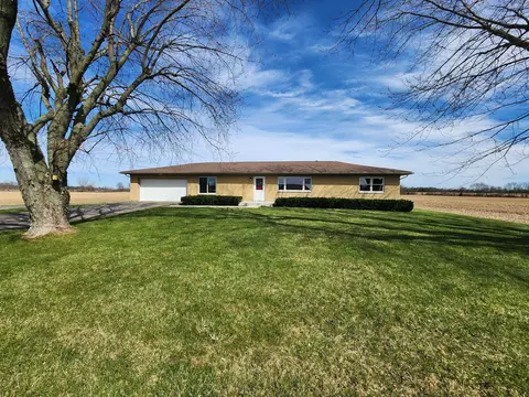 5576 Old Clifton Rd, Springfield, OH 45502