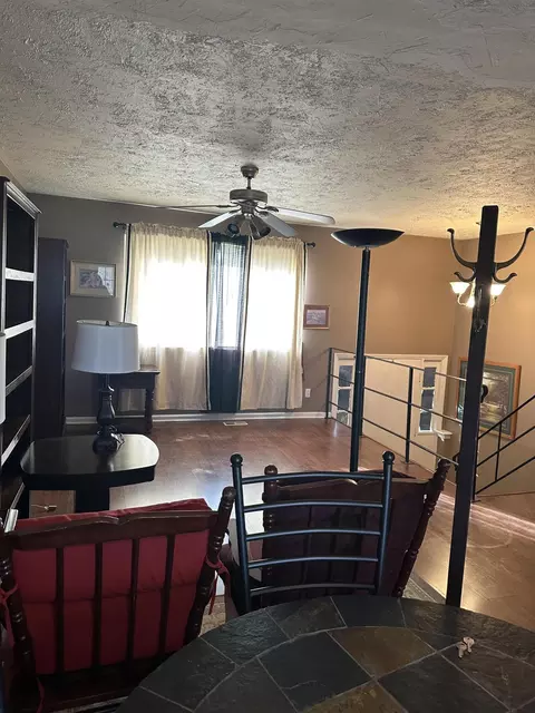 Living - 1610 Springmont Ave, Springfield, OH 45506 photo 1 of 1