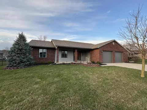 622 Camden Ave, Saint Marys, OH 45885