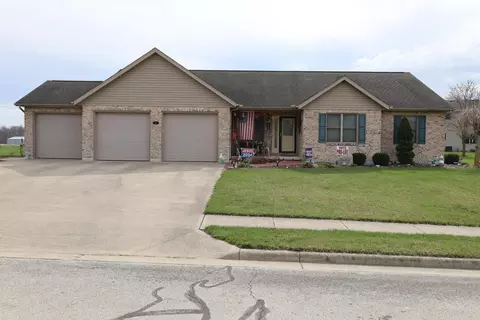 812 Sweet Breeze Dr, Fort Recovery, OH 45846