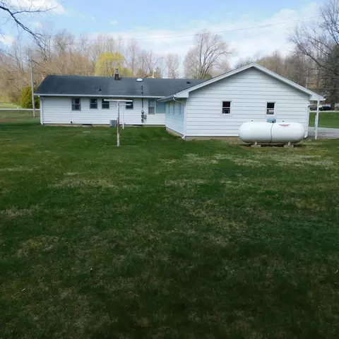 Exterior - 1830 Riverside Dr, Sidney, OH 45365 photo 8 of 9