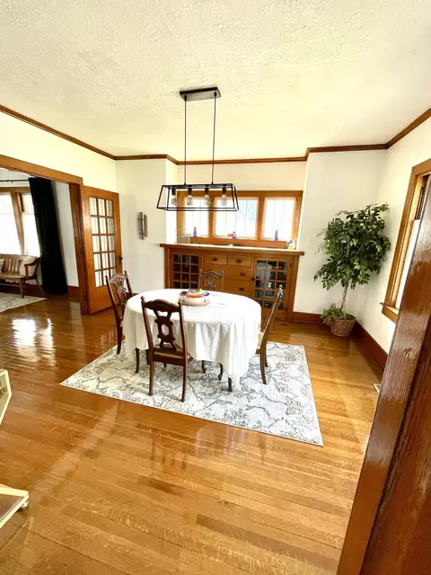 Dining - 708 E Main St, Eaton, OH 45320 photo 1 of 2