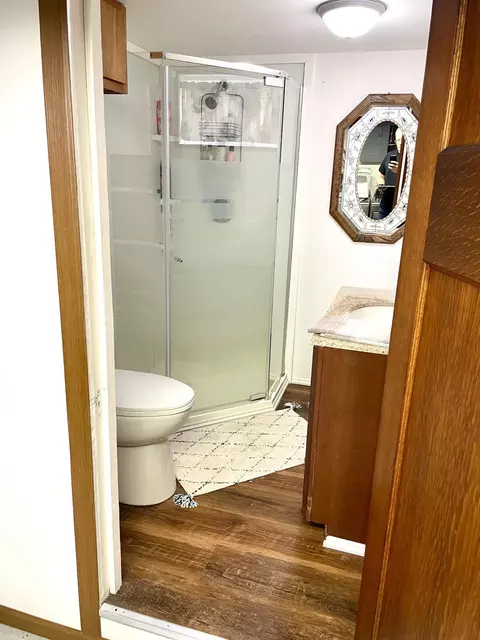 Bath - 708 E Main St, Eaton, OH 45320 photo 3 of 3
