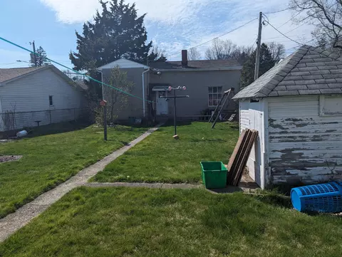 Exterior - 807 Clinton Ave, Sidney, OH 45365 photo 3 of 9