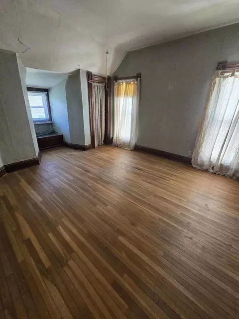 Bedroom - 807 Clinton Ave, Sidney, OH 45365 photo 6 of 7