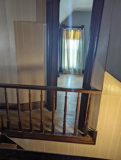 Entry Way - 807 Clinton Ave, Sidney, OH 45365 photo 2 of 4