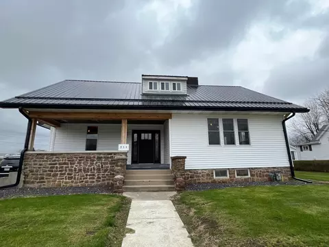 934 E Spring St, Saint Marys, OH 45885