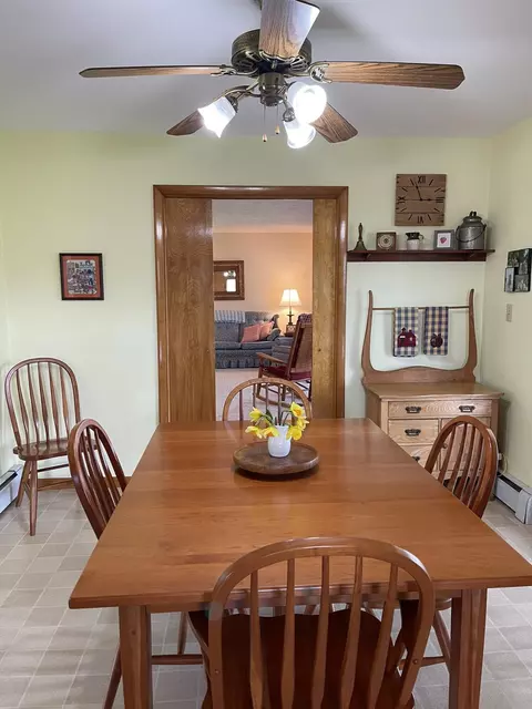 Dining - 4228 Petre Rd, Springfield, OH 45502 photo 1 of 5