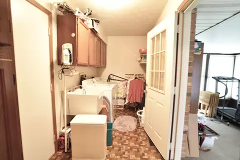 2916 Avery Cir, Springfield, OH 45503 photo 13