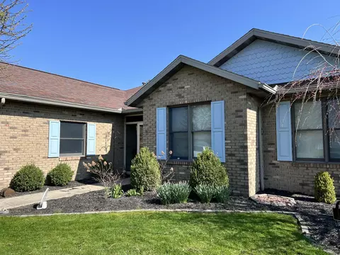 Exterior - 1432 James Dr, Celina, OH 45822 photo 2 of 14