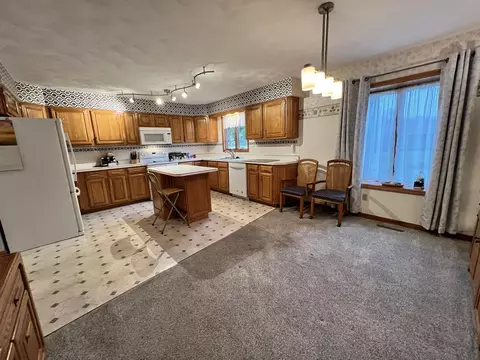 Kitchen - 1432 James Dr, Celina, OH 45822 photo 1 of 4
