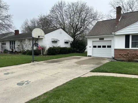 Exterior - 713 Willow St, Celina, OH 45822 photo 4 of 15