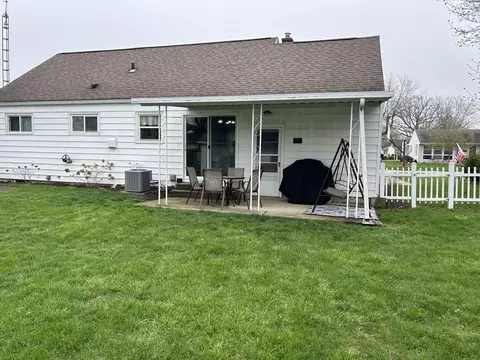 Exterior - 713 Willow St, Celina, OH 45822 photo 7 of 15