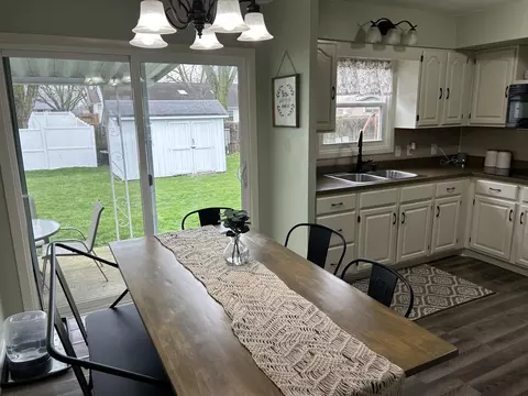 Dining - 713 Willow St, Celina, OH 45822 photo 2 of 3