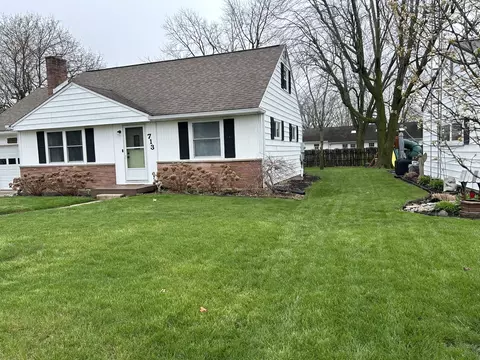 Exterior - 713 Willow St, Celina, OH 45822 photo 3 of 15