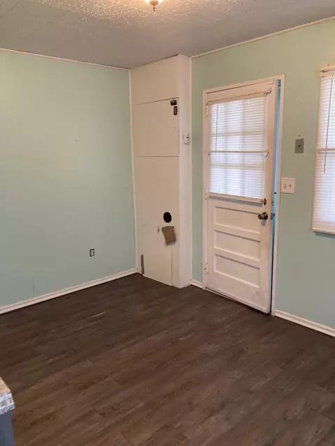 2741 Duncan St, Springfield, OH 45505 photo 9