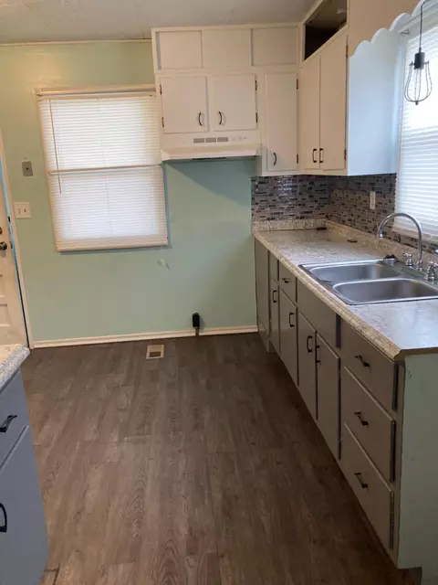 2741 Duncan St, Springfield, OH 45505 photo 7