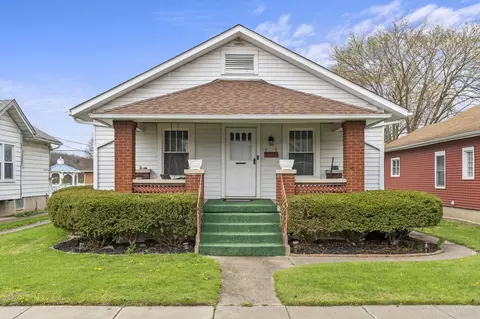 15 Mays Ave, Miamisburg, OH 45342