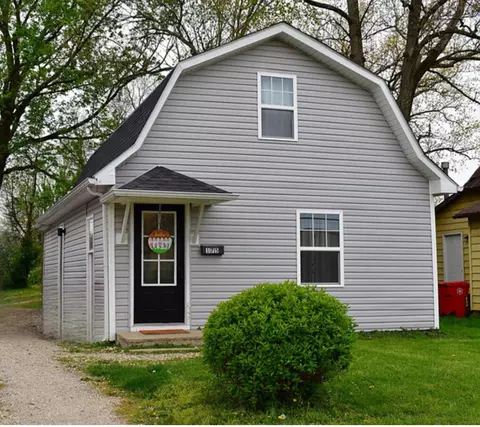 175 S Walnut St, London, OH 43140
