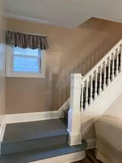 Entry Way - 812 East St, Springfield, OH 45505 photo 1 of 1