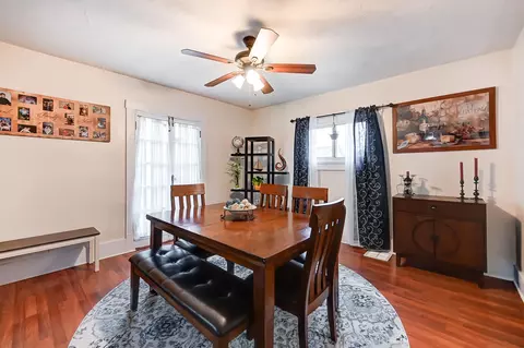 Dining - 450 E Cassilly St, Springfield, OH 45503 photo 2 of 2