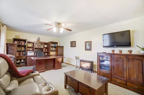 Living - 5560 Cable Rd, Cable, OH 43009 photo 2 of 4