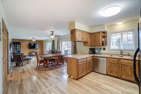 Kitchen - 5560 Cable Rd, Cable, OH 43009 photo 5 of 6