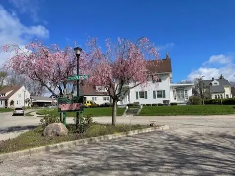 100 W Roseland Ave, Springfield, OH 45503 photo 9