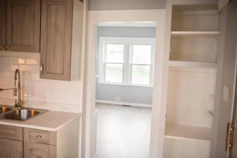 Kitchen - 429 S Clairmont Ave, Springfield, OH 45505 photo 6 of 6