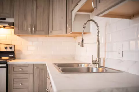 Kitchen - 429 S Clairmont Ave, Springfield, OH 45505 photo 5 of 6