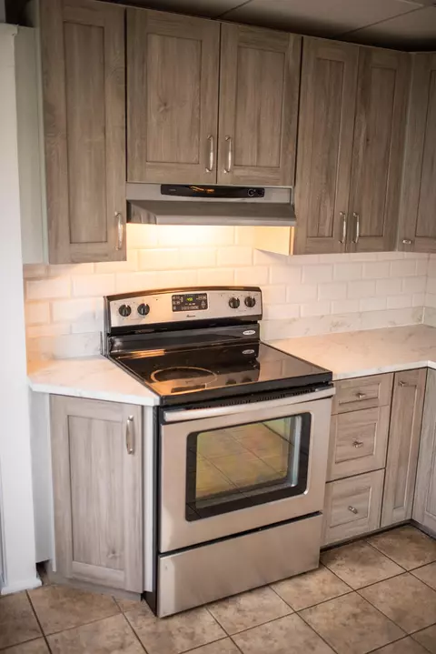 Kitchen - 429 S Clairmont Ave, Springfield, OH 45505 photo 2 of 6