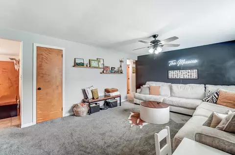 Living - 1620 Northgate Rd, Springfield, OH 45504 photo 2 of 5