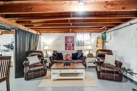 Living - 1620 Northgate Rd, Springfield, OH 45504 photo 5 of 5