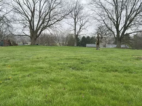 4650 Plateau Dr, Springfield, OH 45502 photo 6