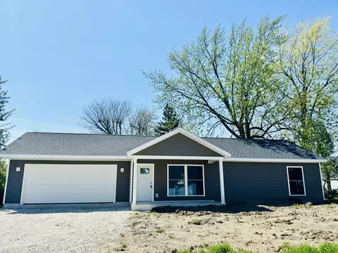127 Woodward Ave, Celina, OH 45822