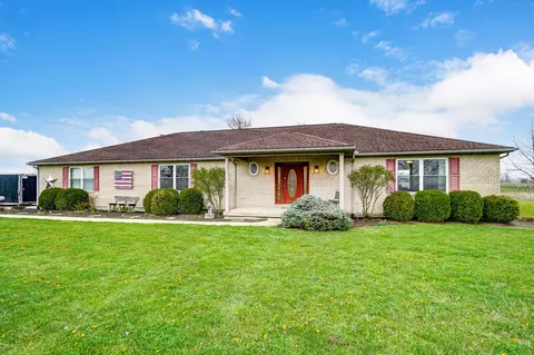 8998 Blank Rd, Brookville, OH 45309