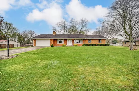 7795 Windham Rd, Tipp City, OH 45371