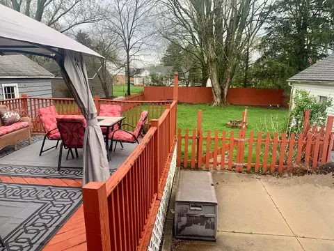 Exterior - 315 Roosevelt Dr, Springfield, OH 45503 photo 2 of 9