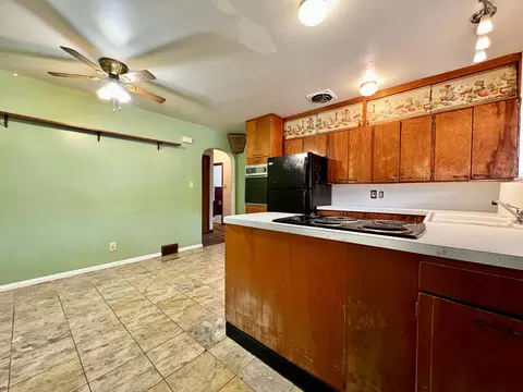 1724 Crestview Dr, Springfield, OH 45504 photo 7
