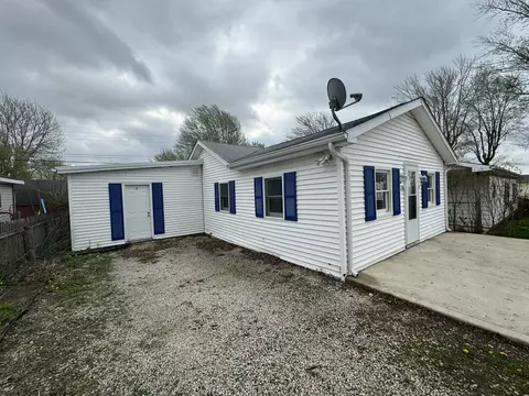 Exterior - 110 Beech Ave, Celina, OH 45822 photo 2 of 2