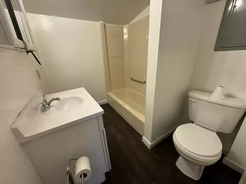 Bath - 110 Beech Ave, Celina, OH 45822 photo 1 of 1