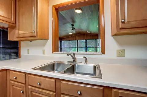 Kitchen - 3406 Kappel Dr, Springfield, OH 45503 photo 4 of 4