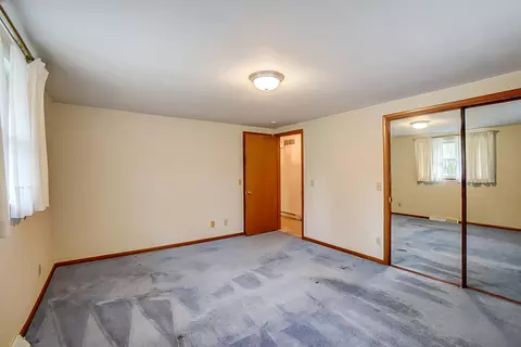 Bedroom - 3406 Kappel Dr, Springfield, OH 45503 photo 3 of 4