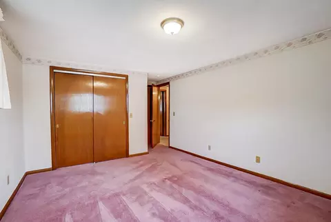 Bedroom - 3406 Kappel Dr, Springfield, OH 45503 photo 2 of 4